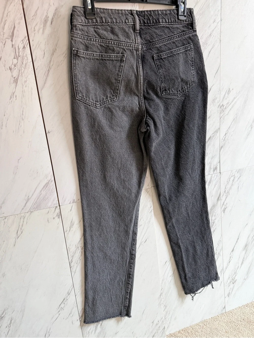 PacSun Two-Tone Black High-Waist Mom Jeans 100% Cotton Raw Hem Size 26